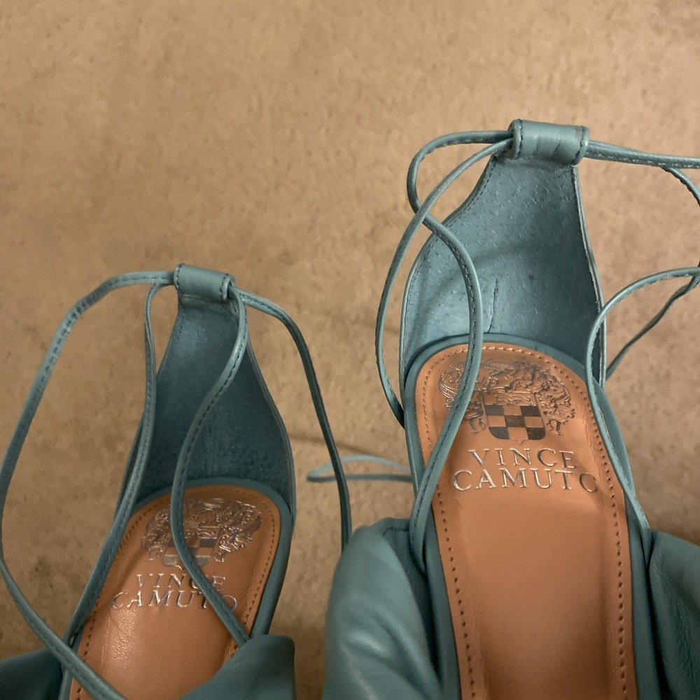 VINCE CAMUTO ANDREQUA ANKLE TIE STILETTO SANDAL IN SEASHORE SIZE 7M - Picture 13 of 15